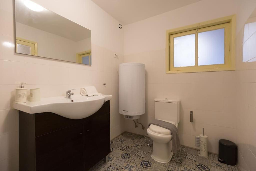 Ola Lisbon - Rato II Apartment ภายนอก รูปภาพ
