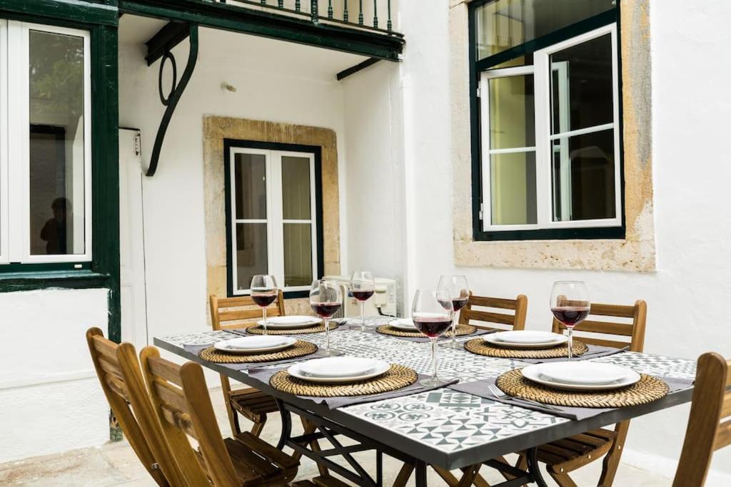 Ola Lisbon - Rato II Apartment ภายนอก รูปภาพ